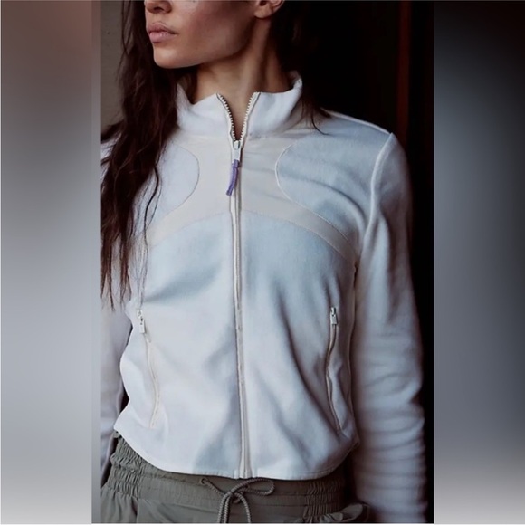 FP Movement by Free People Cream Long Sleeve Fleece - Picture 3 of 6